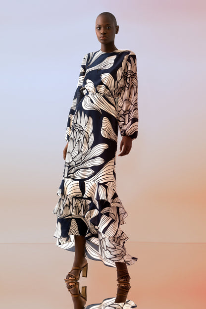Un Romance Maxi Dress